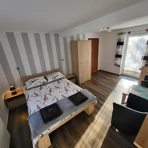 https://may-domek-w-karkonoszach.karpacz-hotel.com